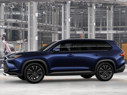 New 2026 Toyota Grand Highlander MAX Platinum image 3