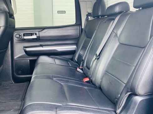 Used 2017 Toyota Tundra Limited w/ Limited Premium Package image 13