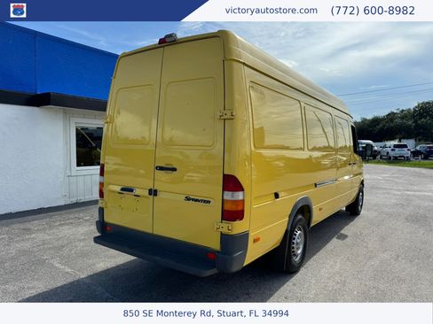 Used 2005 Dodge Sprinter 2500 w/ PWR Convenience Group RWD image 8