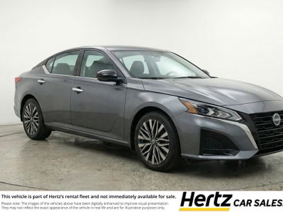 Used 2025 Nissan Altima 2.5 SV