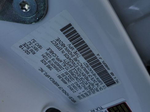 Used 2019 Honda CR-V EX-L image 33