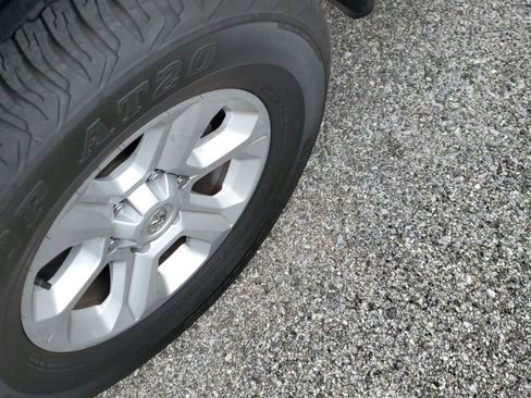 Certified 2024 Toyota 4Runner SR5 image 3