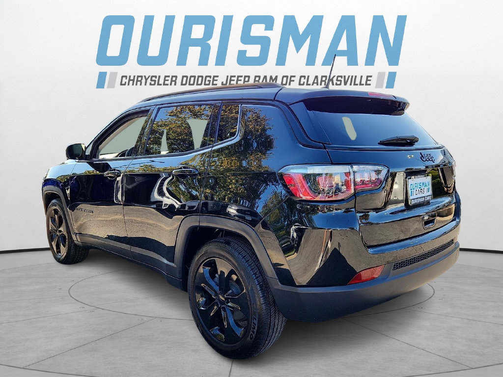 Used 2020 Jeep Compass Latitude FWD image 4