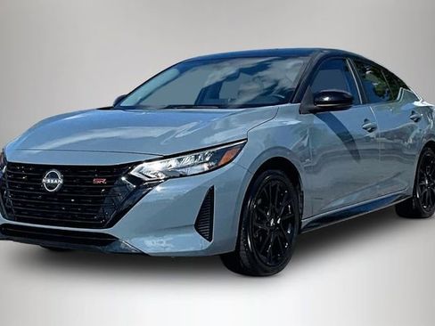 Certified 2025 Nissan Sentra SR w/ Midnight Edition FWD image 2