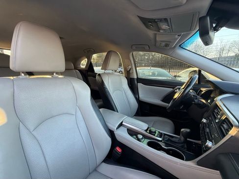 Used 2017 Lexus RX 350 FWD w/ Accessory Package image 27