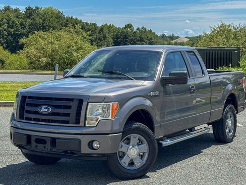 Used 2010 Ford F150 STX AWD/4WD image 4