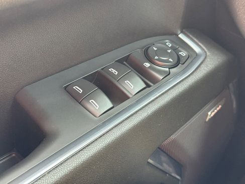 Used 2024 Chevrolet Silverado 1500 LT Trail Boss w/ Convenience Package II image 22