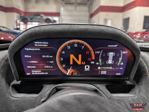 Used 2022 McLaren 765LT image 12