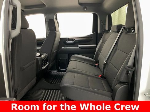 Certified 2025 Chevrolet Silverado 1500 RST AWD/4WD image 11