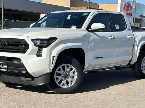 New 2026 Toyota Tacoma SR5 image 34