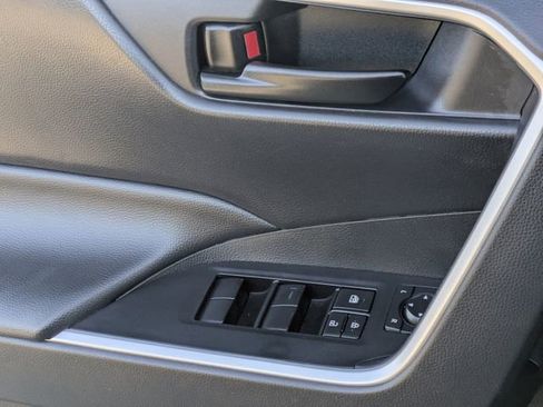 Used 2024 Toyota RAV4 LE image 22