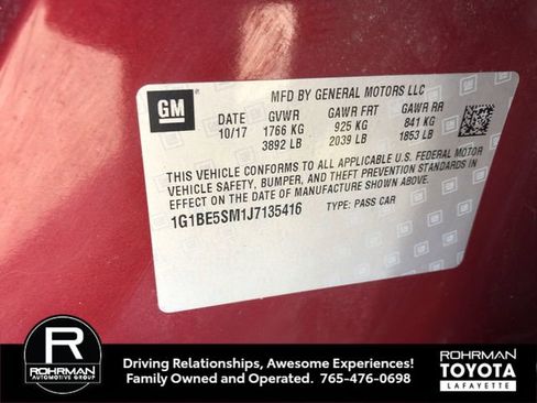 Used 2018 Chevrolet Cruze LT w/ Sun And Sound Package image 33