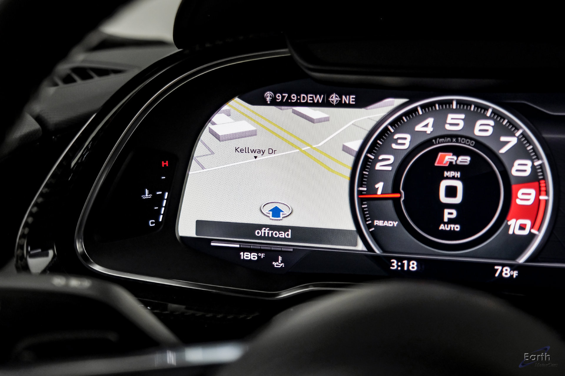 Used 2021 Audi R8 V10 w/ Premium Package RWD image 80