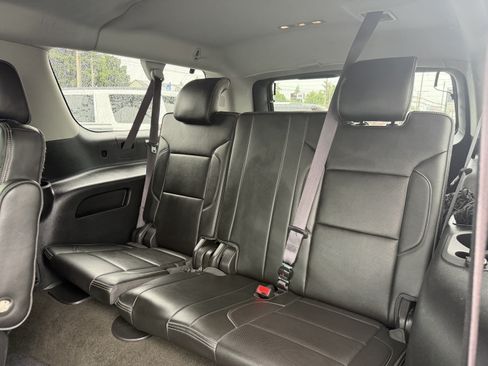 Used 2017 GMC Yukon XL Denali w/ Open Road Package AWD/4WD image 9