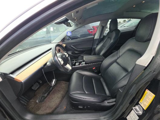 Used 2019 Tesla Model 3 Long Range RWD image 4