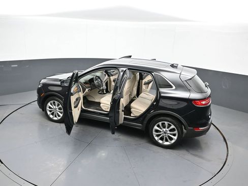 Used 2019 Lincoln MKC Select w/ Select Plus Package image 44