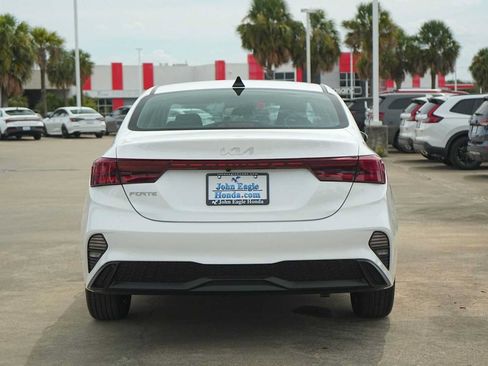 Used 2024 Kia Forte LXS FWD image 5
