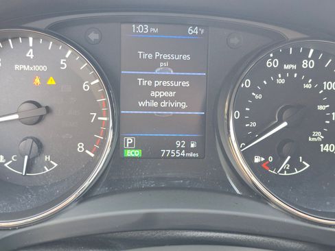 Used 2018 Nissan Rogue SL w/ Premium Package image 19