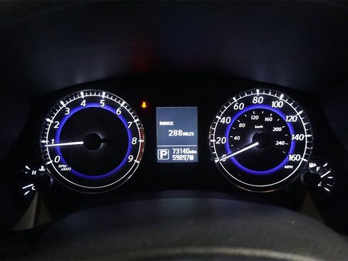 Used 2017 INFINITI QX50 2WD w/ Premium Plus Package image 5