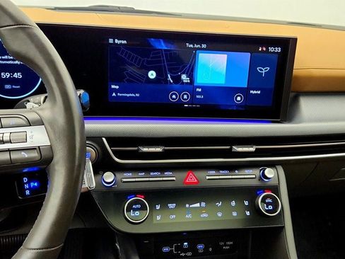 Used 2025 Hyundai Sonata Limited FWD image 18
