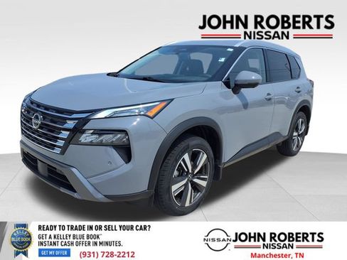 Certified 2025 Nissan Rogue SL FWD image 11