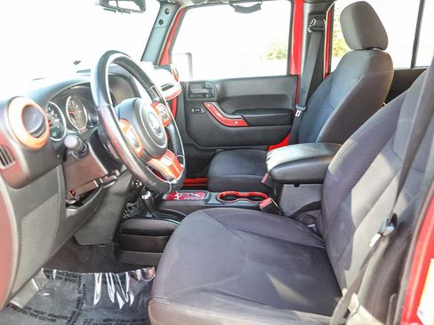 Used 2015 Jeep Wrangler Unlimited Sport w/ Quick Order Package 24S image 17