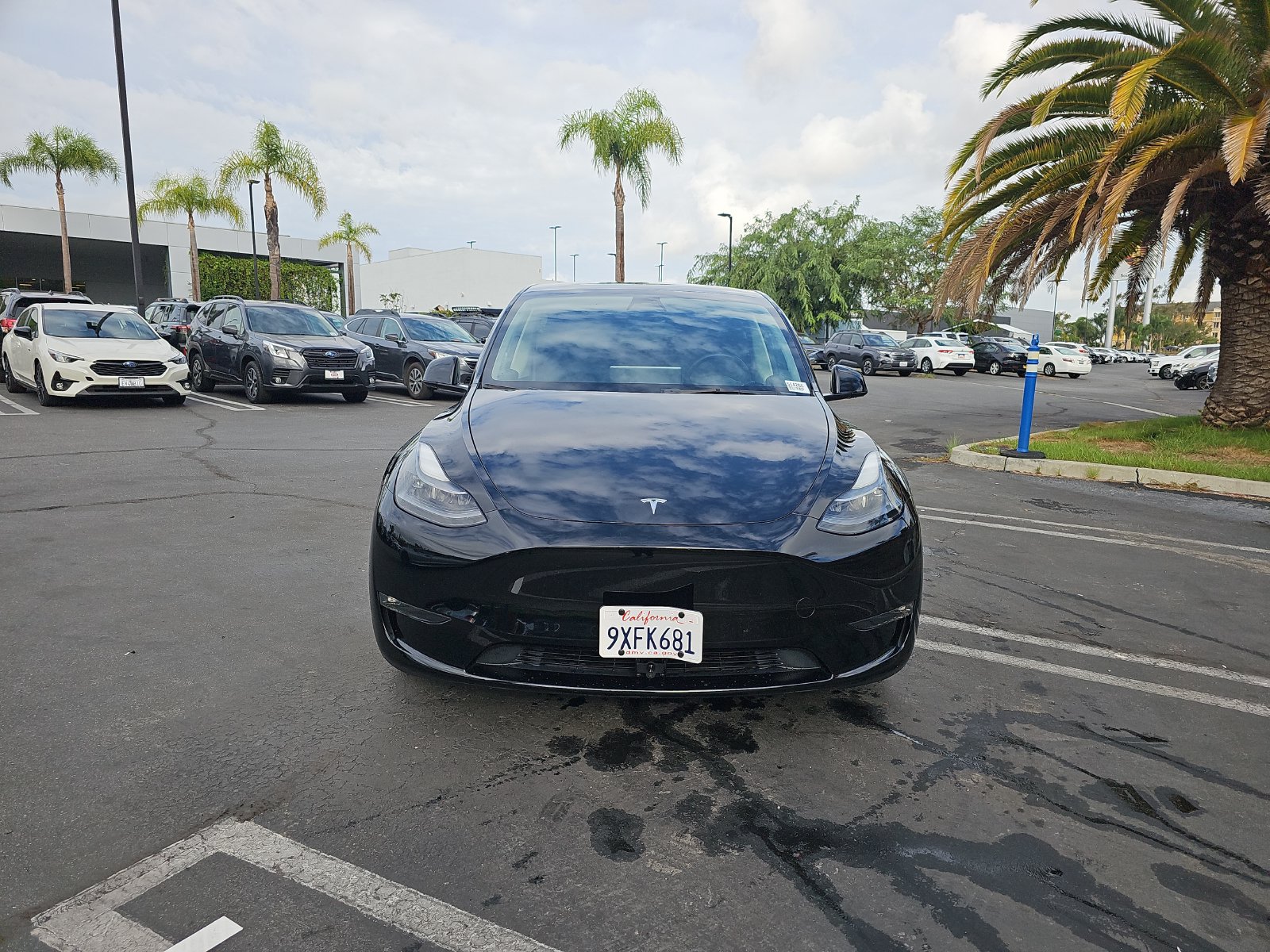 Used 2023 Tesla Model Y Performance AWD/4WD image 2