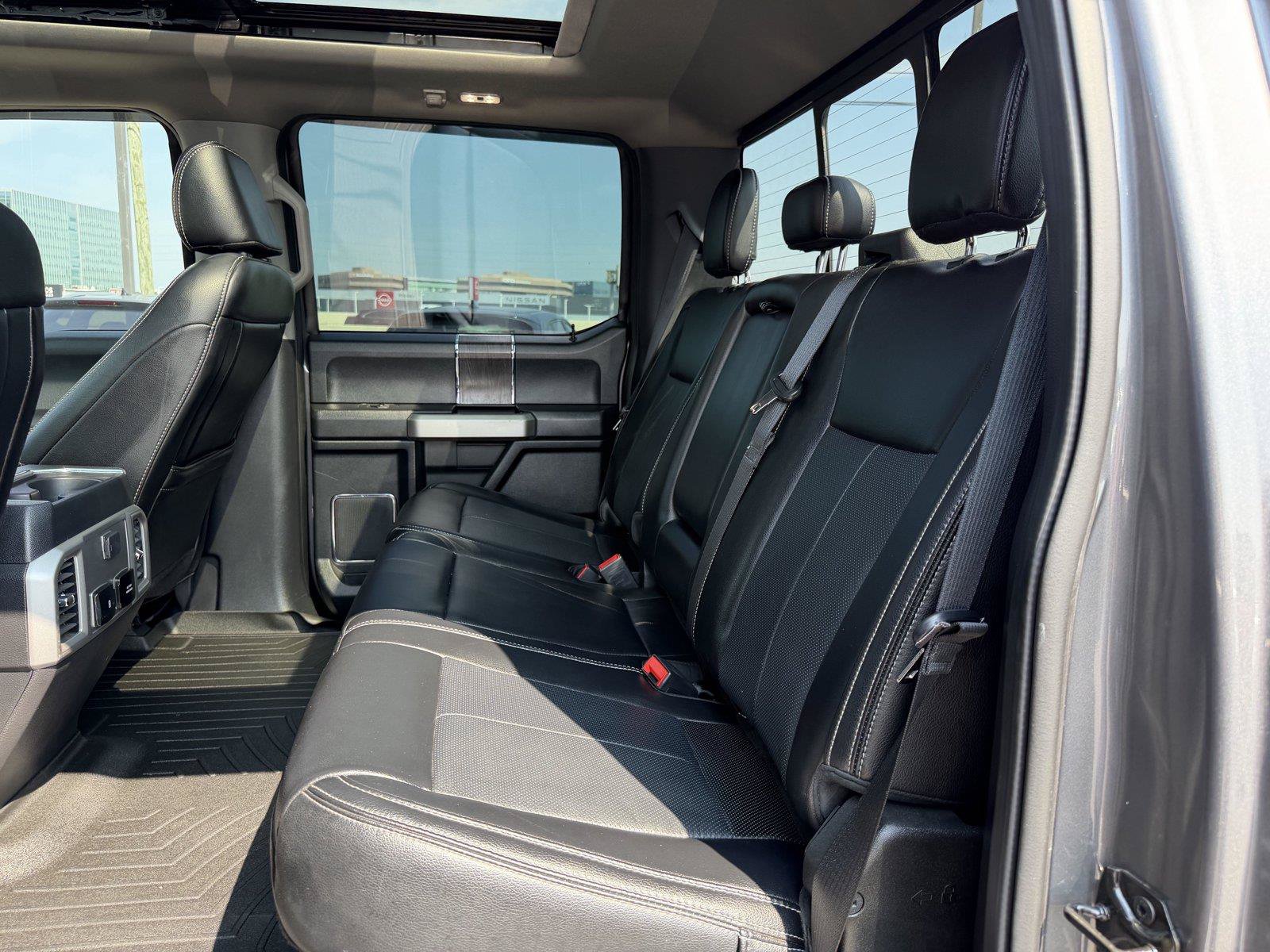 Used 2021 Ford F350 Lariat w/ Chrome Package AWD/4WD image 18