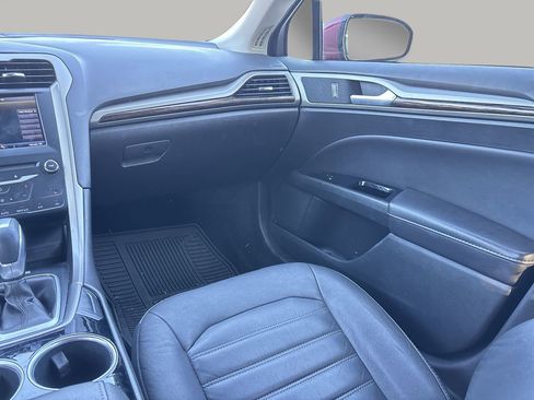 Used 2013 Ford Fusion SE image 14