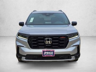 Used 2025 Honda Pilot TrailSport video 2