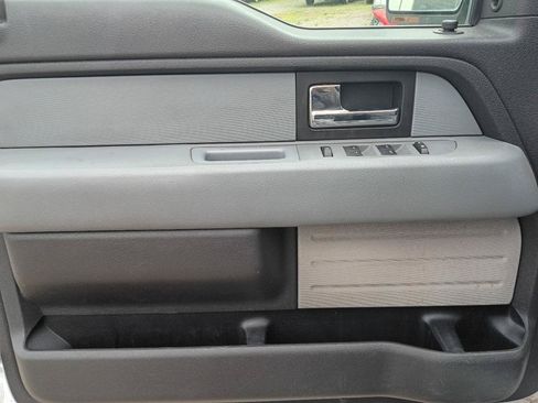 Used 2014 Ford F150 XLT w/ XLT Convenience Package AWD/4WD image 9
