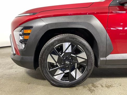 Certified 2025 Hyundai Kona SEL image 12