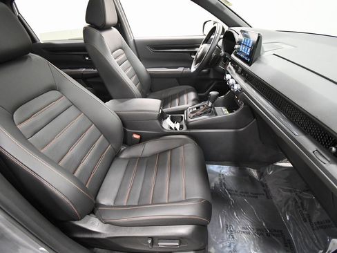 Certified 2025 Honda CR-V Sport-L image 19