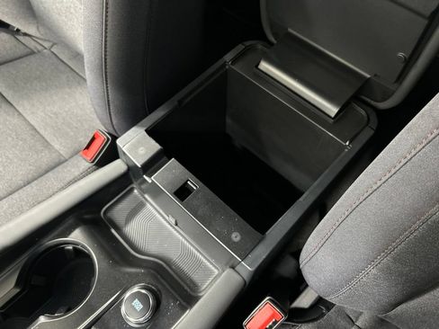 New 2027 Ford Explorer Active AWD/4WD image 25
