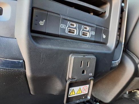 Certified 2025 RAM 1500 Laramie w/ Bed Utility Group AWD/4WD image 27