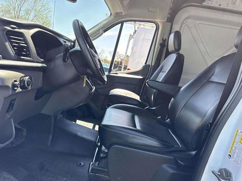 Used 2024 Ford Transit 250 148 High Roof RWD image 8