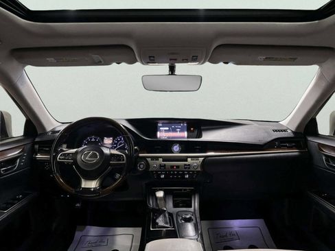 Used 2016 Lexus ES 350 w/ Premium Package w/Wood Trim FWD image 23
