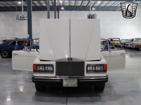 Used 1986 Rolls-Royce Silver Spur image 21