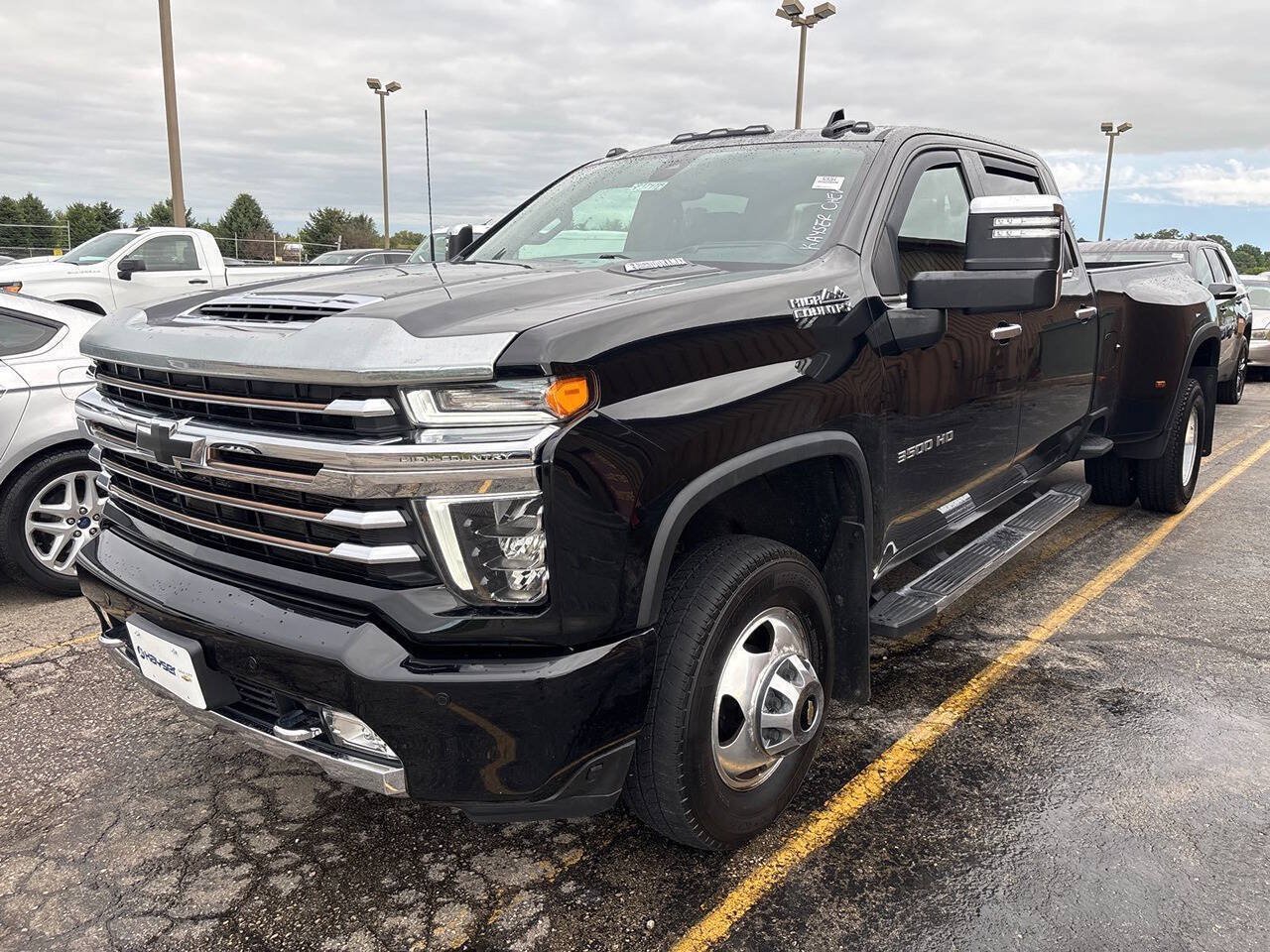 Used 2021 Chevrolet Silverado 3500 High Country AWD/4WD image 1
