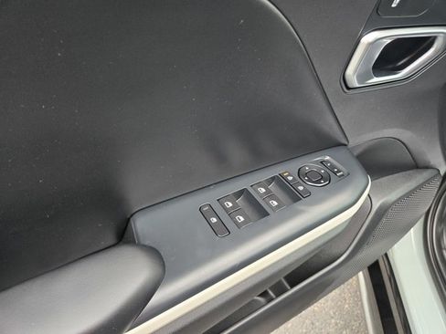 Used 2025 Kia K4 GT-Line w/ GT-Line Sunroof Package FWD image 36