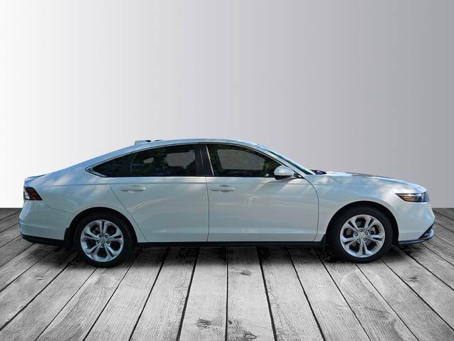 Certified 2025 Honda Accord LX image 6