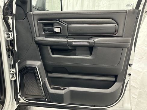 Used 2024 RAM 2500 Limited image 58