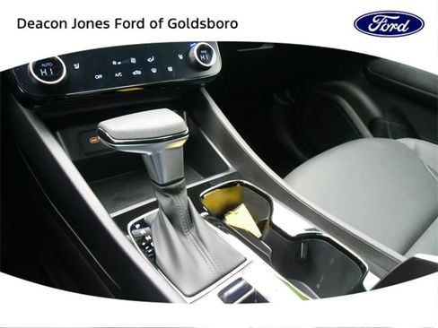 Used 2025 Hyundai Santa Cruz SEL image 23