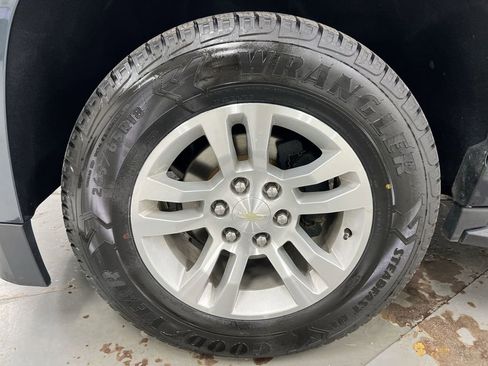 Used 2020 Chevrolet Tahoe LS AWD/4WD image 27