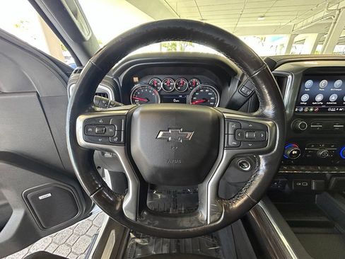 Used 2021 Chevrolet Silverado 1500 RST AWD/4WD image 16