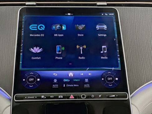 Used 2023 Mercedes-Benz EQS 450+ SUV image 12