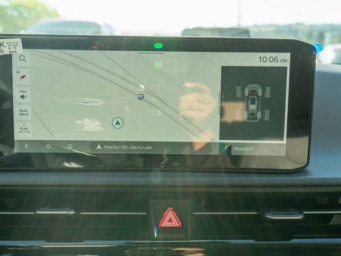 New 2025 Kia EV6 Light w/ Light LR Technology Package image 22