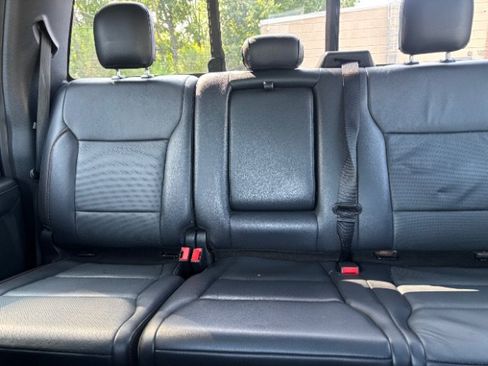 Used 2021 Ford F150 Lariat w/ FX4 Off-Road Package AWD/4WD image 19