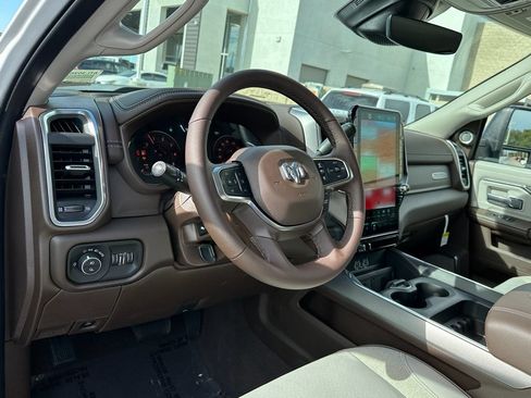 New 2026 RAM 3500 Laramie AWD/4WD image 23