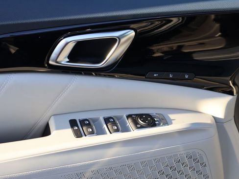 New 2026 Kia Carnival SX Prestige FWD image 23